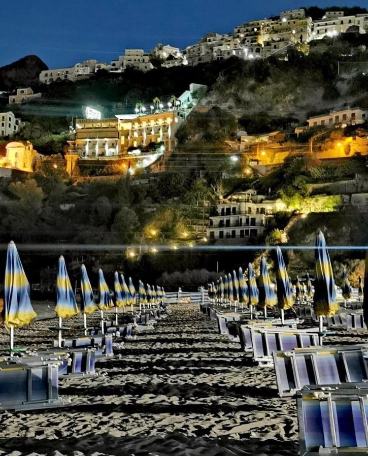 Aretusa Resort Amalfi Coast Vietri sul Mare Exterior photo