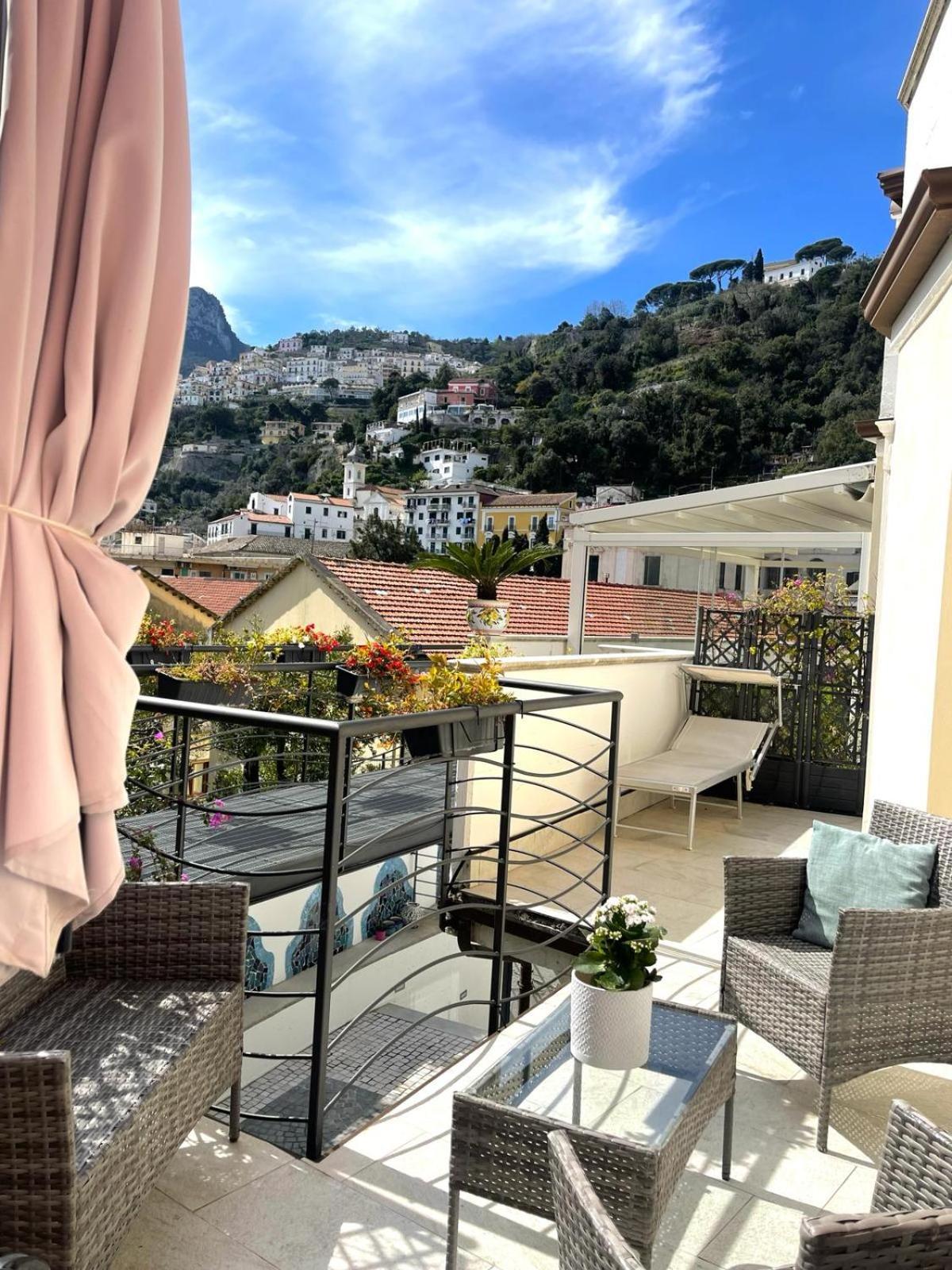 Aretusa Resort Amalfi Coast Vietri sul Mare Exterior photo